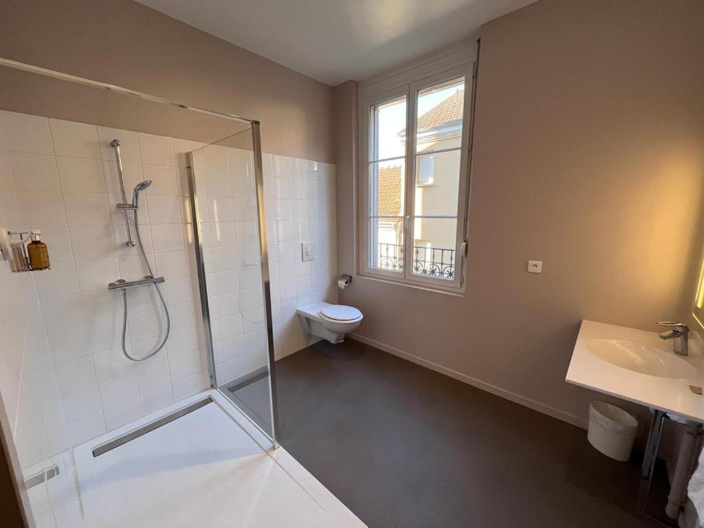 Hotel Du Pot D'Etain Chalons en Champagne Bagian luar foto